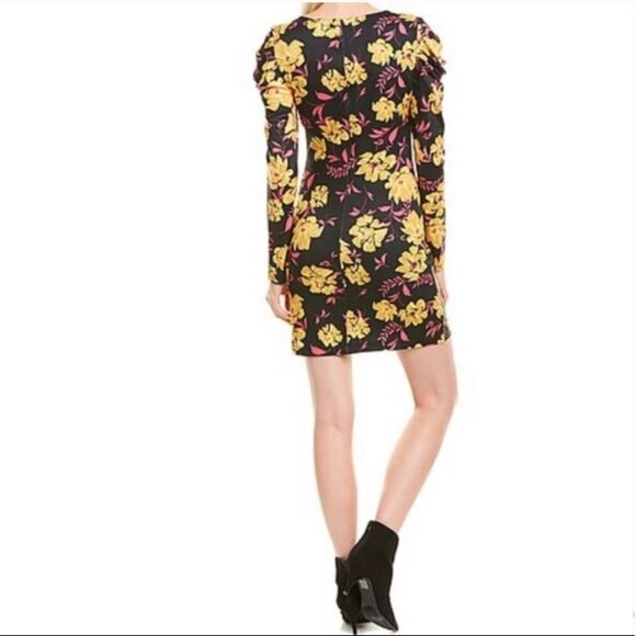 WAYF Ruched Mini Dress - Picture 4 of 10